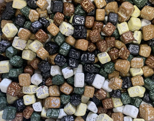 დრაჟე შოკოლადის ფერად მინანქარში "კენჭები". 100გრ.