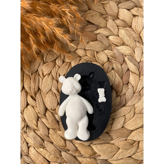 სილიკონის მოლდი "დათუნია ჰალსტუკით"