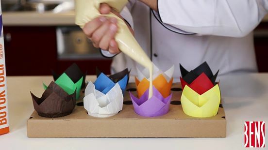 კაპსულები მაფინებისთვის "ტიტა" საკვები 1ც. 