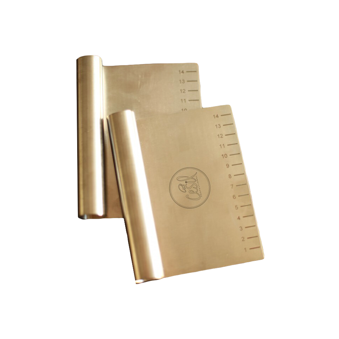 ლითონის დანა გასასწორებელი სახაზავით 15სმ.