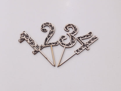 ტოპერი "ციფრი" ხის ჩუქურთმიანი