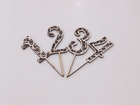 ტოპერი "ციფრი" ხის ჩუქურთმიანი