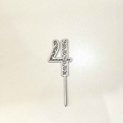 ტოპერი "ციფრი" ხის ჩუქურთმიანი